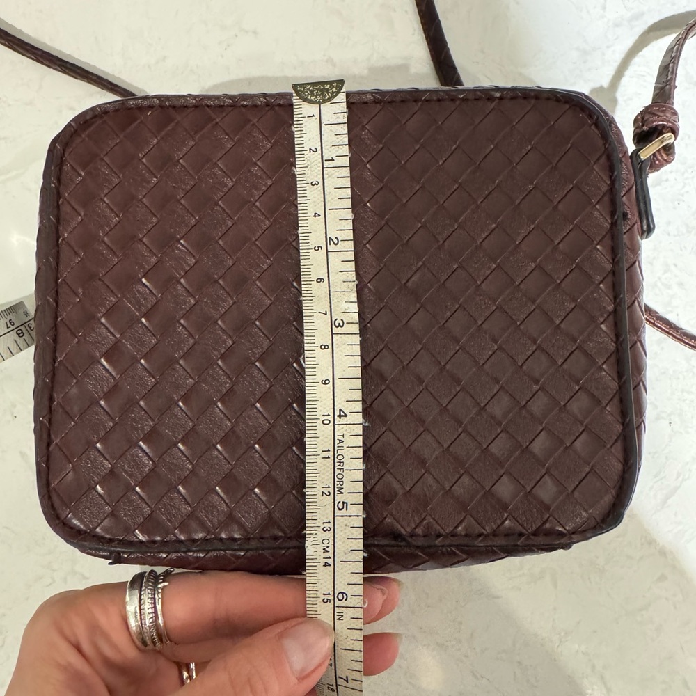 Brown Woven Crossbody Bag - Picture 10 of 16